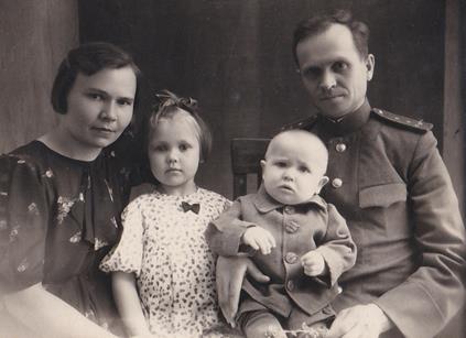 1946г лето Семья Павленко